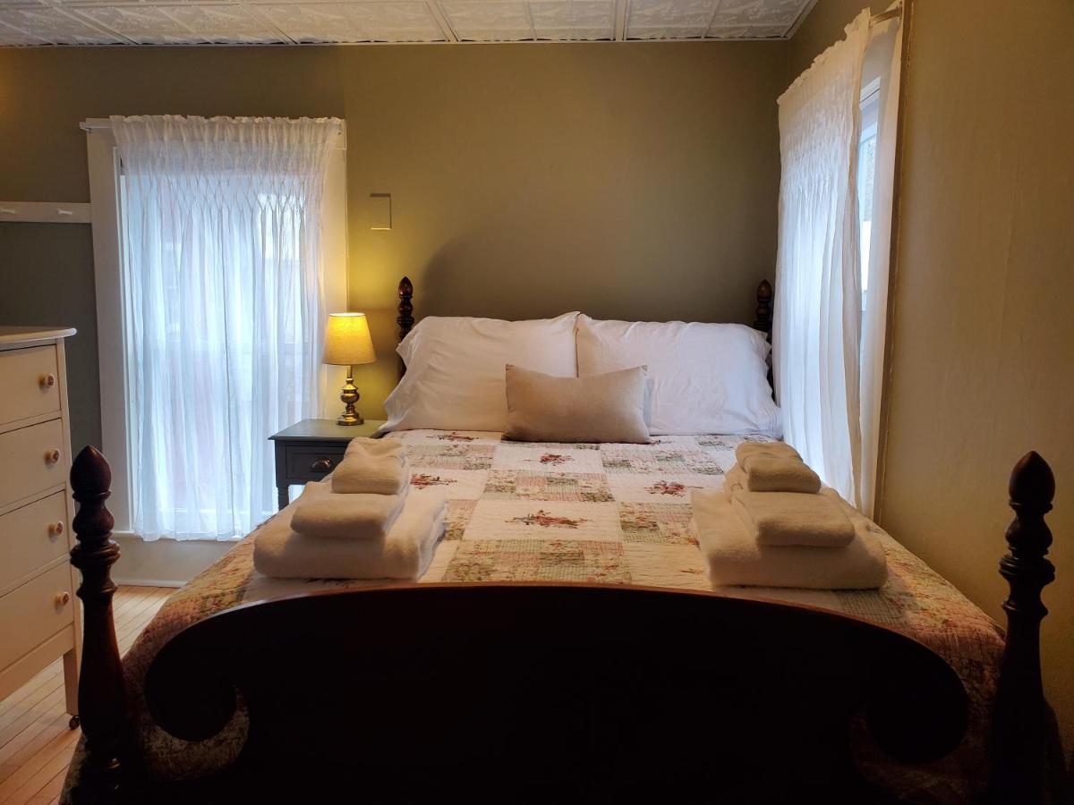 The Cornish Inn Bagian luar foto