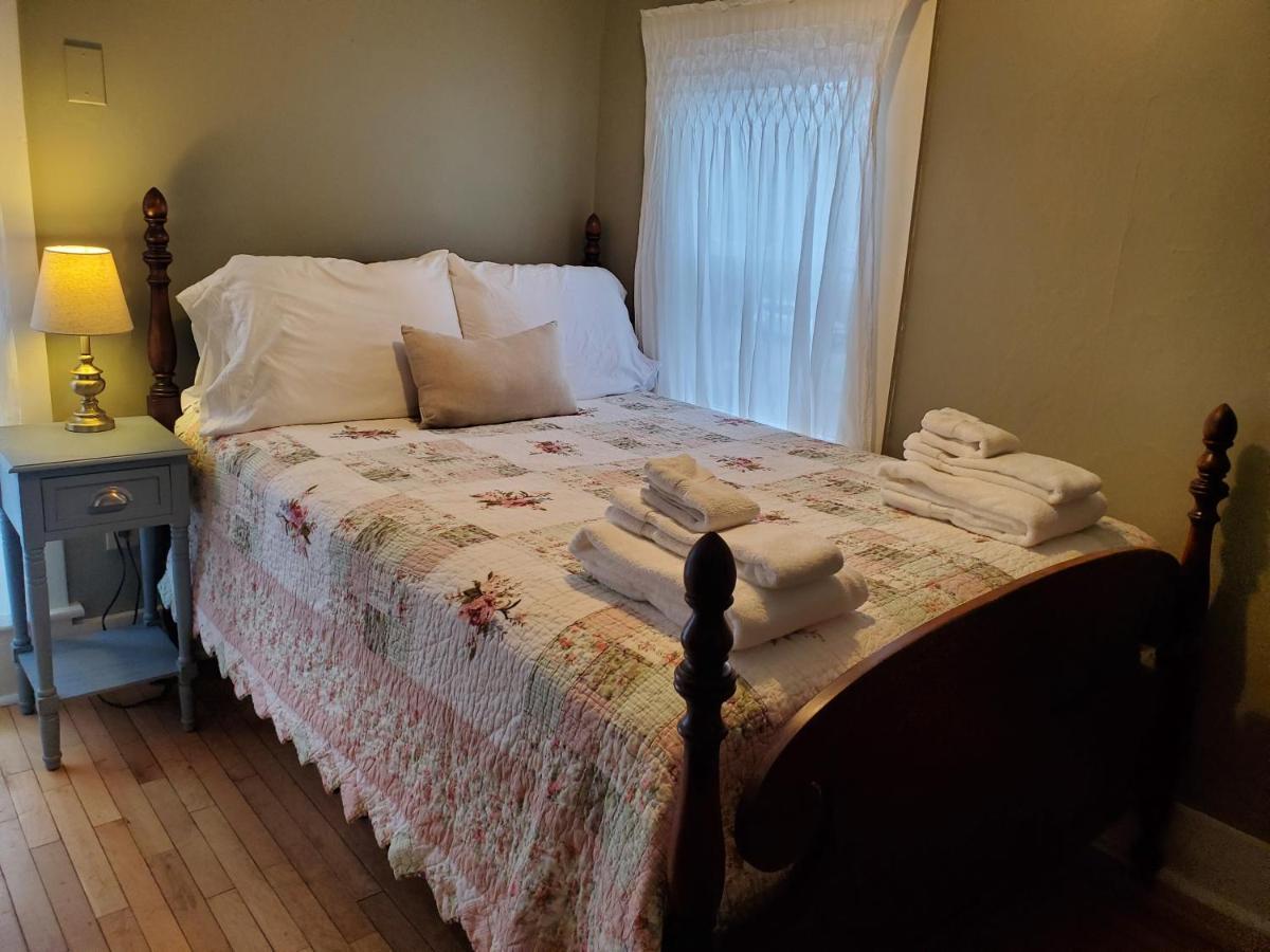 The Cornish Inn Bagian luar foto