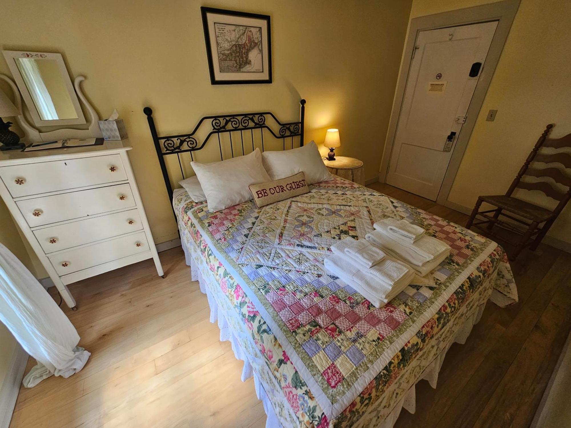 The Cornish Inn Bagian luar foto