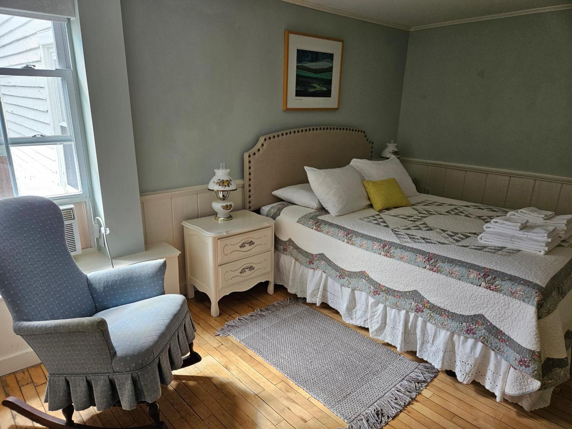 The Cornish Inn Bagian luar foto