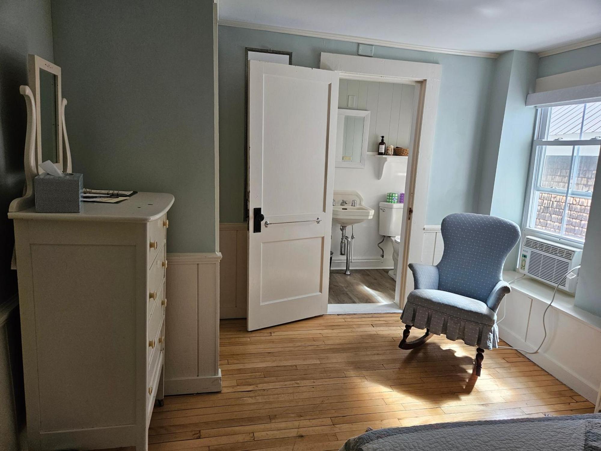 The Cornish Inn Bagian luar foto